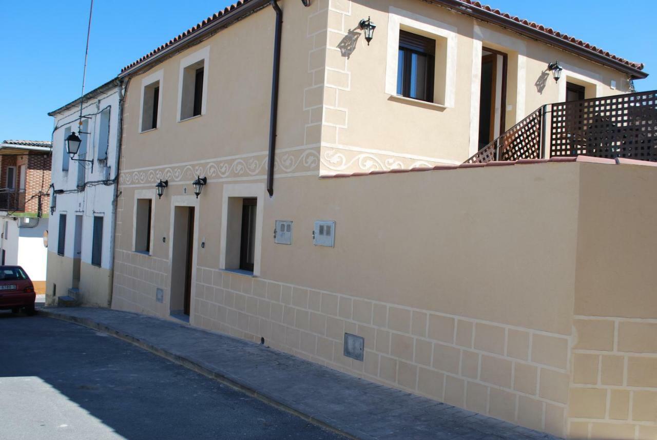 Apartamentos Rurales El Trillo Malpartida De Plasencia Exterior photo