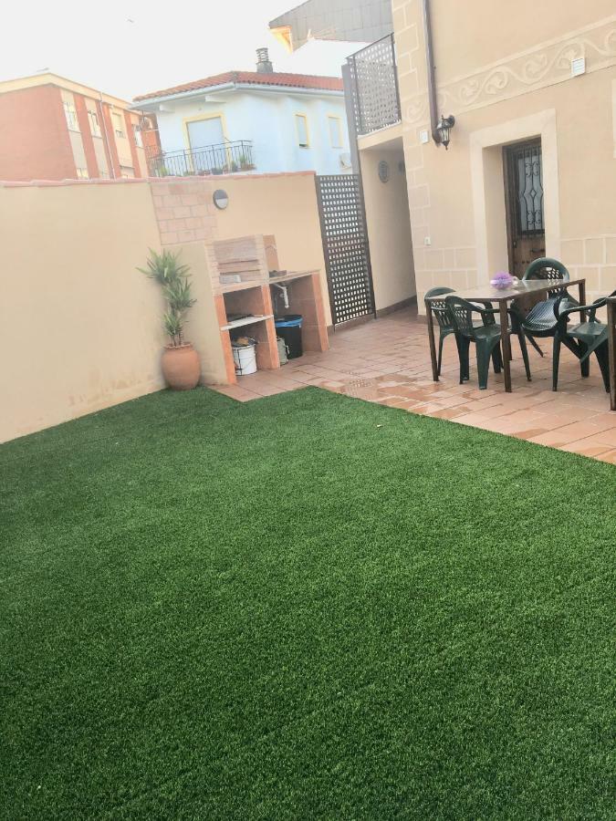 Apartamentos Rurales El Trillo Malpartida De Plasencia Exterior photo